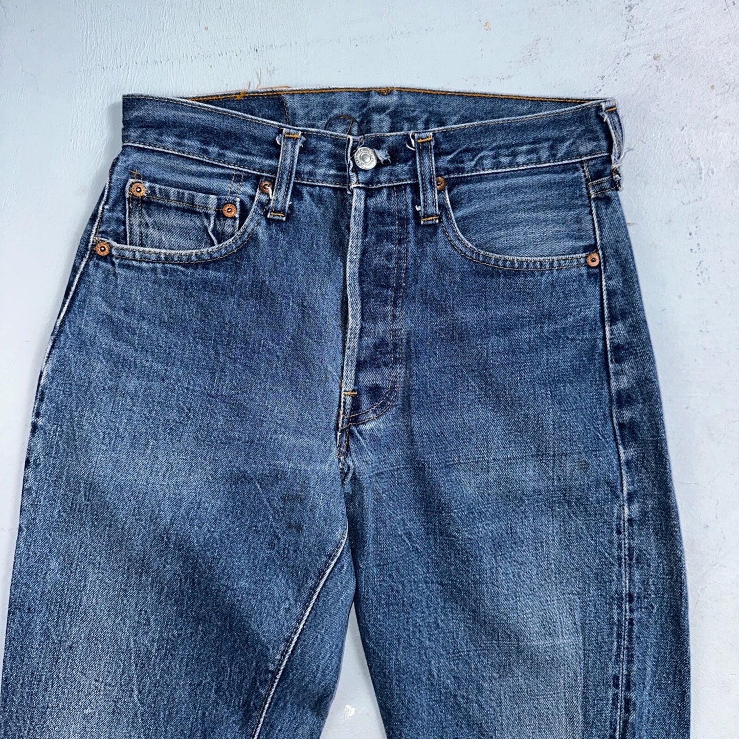 Levis 501 Vintage 80s Redline Selvedge USA XX Jeans Med Wash 28x36 Act 27x32