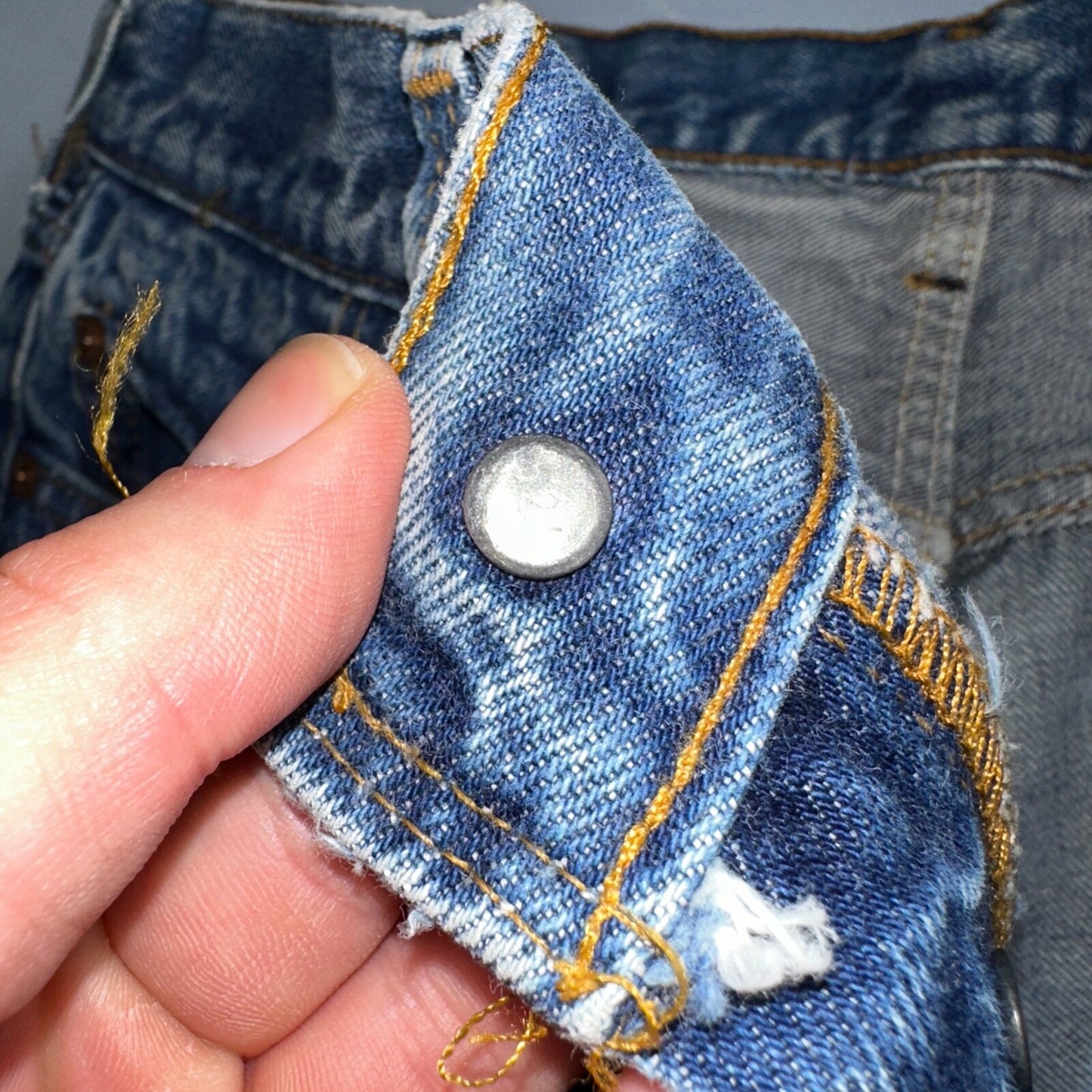 Levis 501 Vintage 80s Redline Selvedge USA XX Jeans Bleach Wash 30x34 Act 28x30