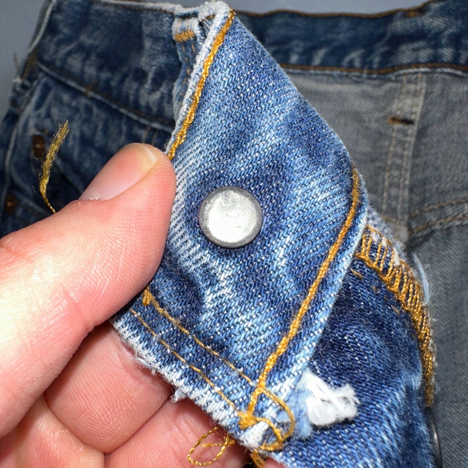 Levis 501 Vintage 80s Redline Selvedge USA XX Jeans Bleach Wash 30x34 Act 28x30