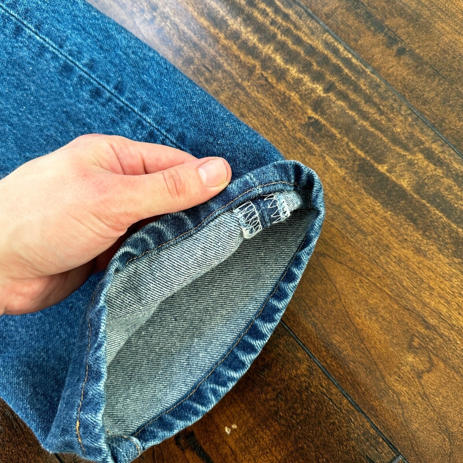 VTG Levis 501 XX Button Fly 90s USA Jeans Denim Straight Capri 34x30 Act 30x25