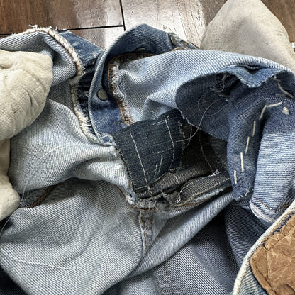 Levis Vintage 80s Redline Selvedge USA 501 Light Wash Jeans 66 30x28 Thrashed