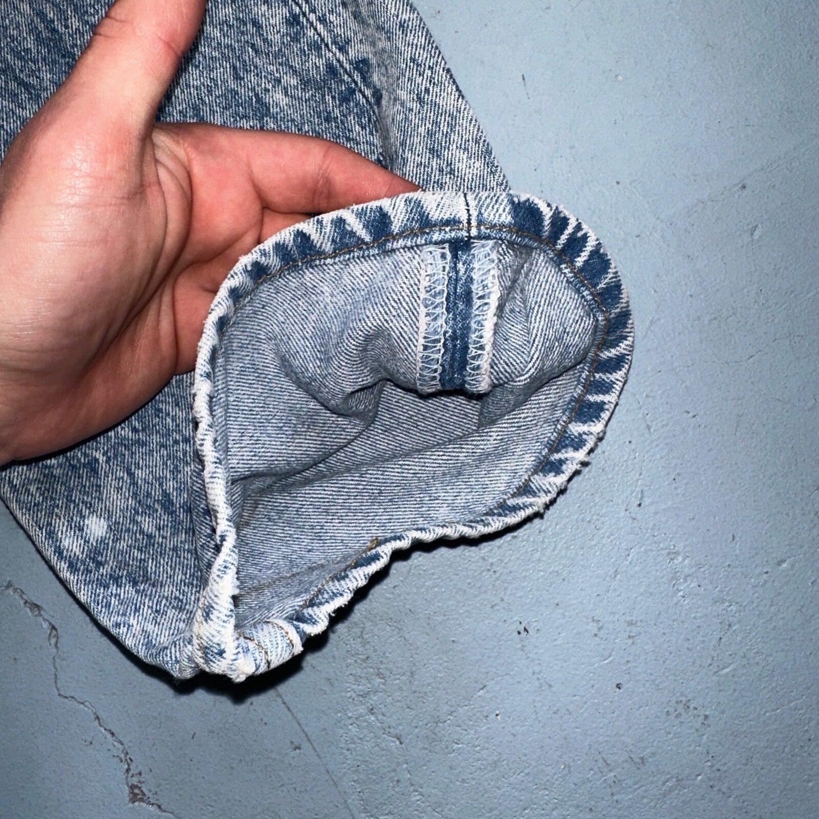 Levis 501 Vintage 90s USA XX Straight Leg Jeans Blue Light Wash 32x30 Act 30x29