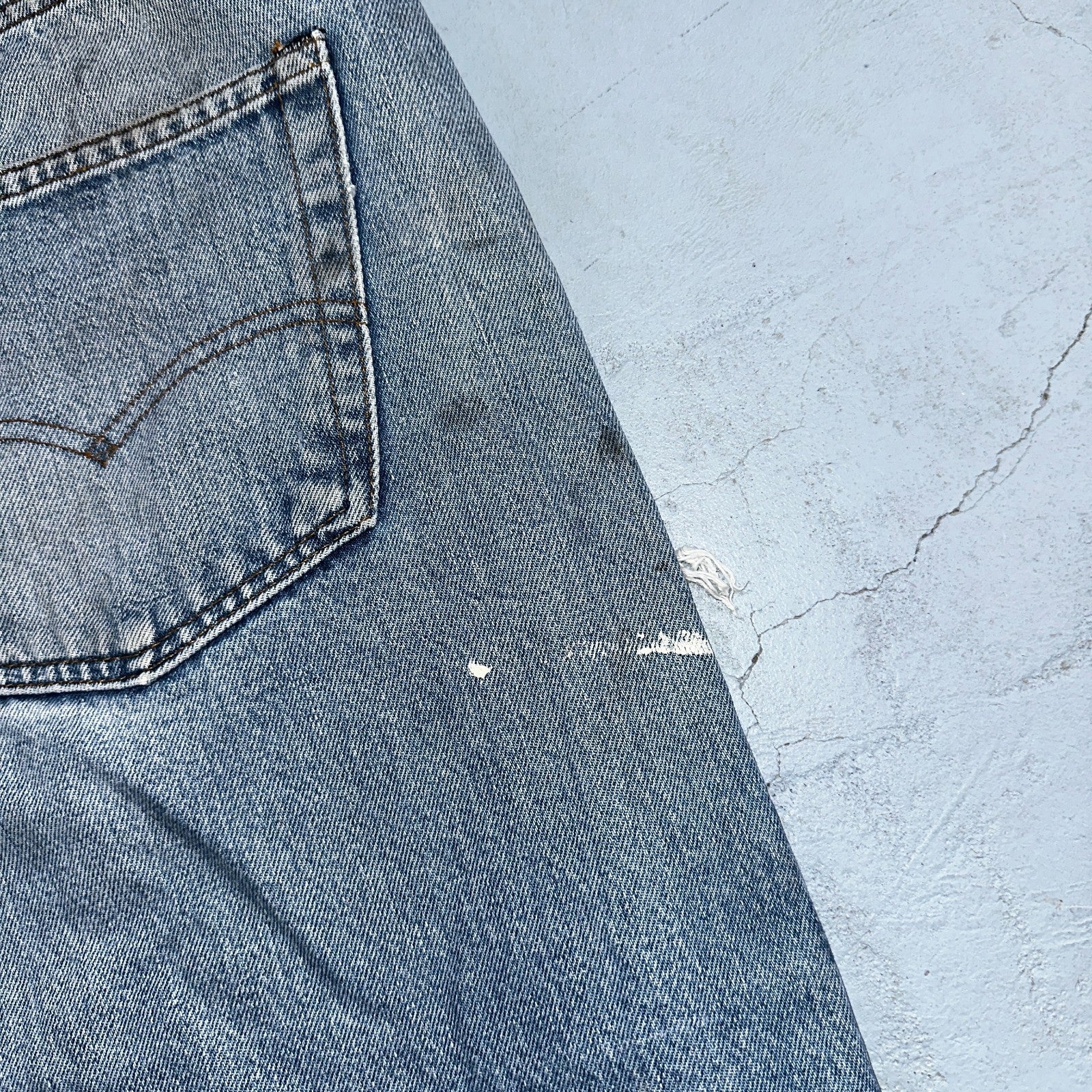 Levis 501 Vintage 80s Redline Selvedge USA XX Jeans Light Wash 48x30 Act 44x26