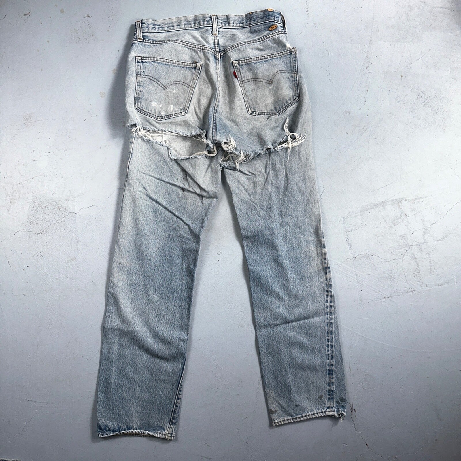 Levis 501 Vintage 80s Redline Selvedge USA XX Jeans Light Wash 35x38 Act 32x33