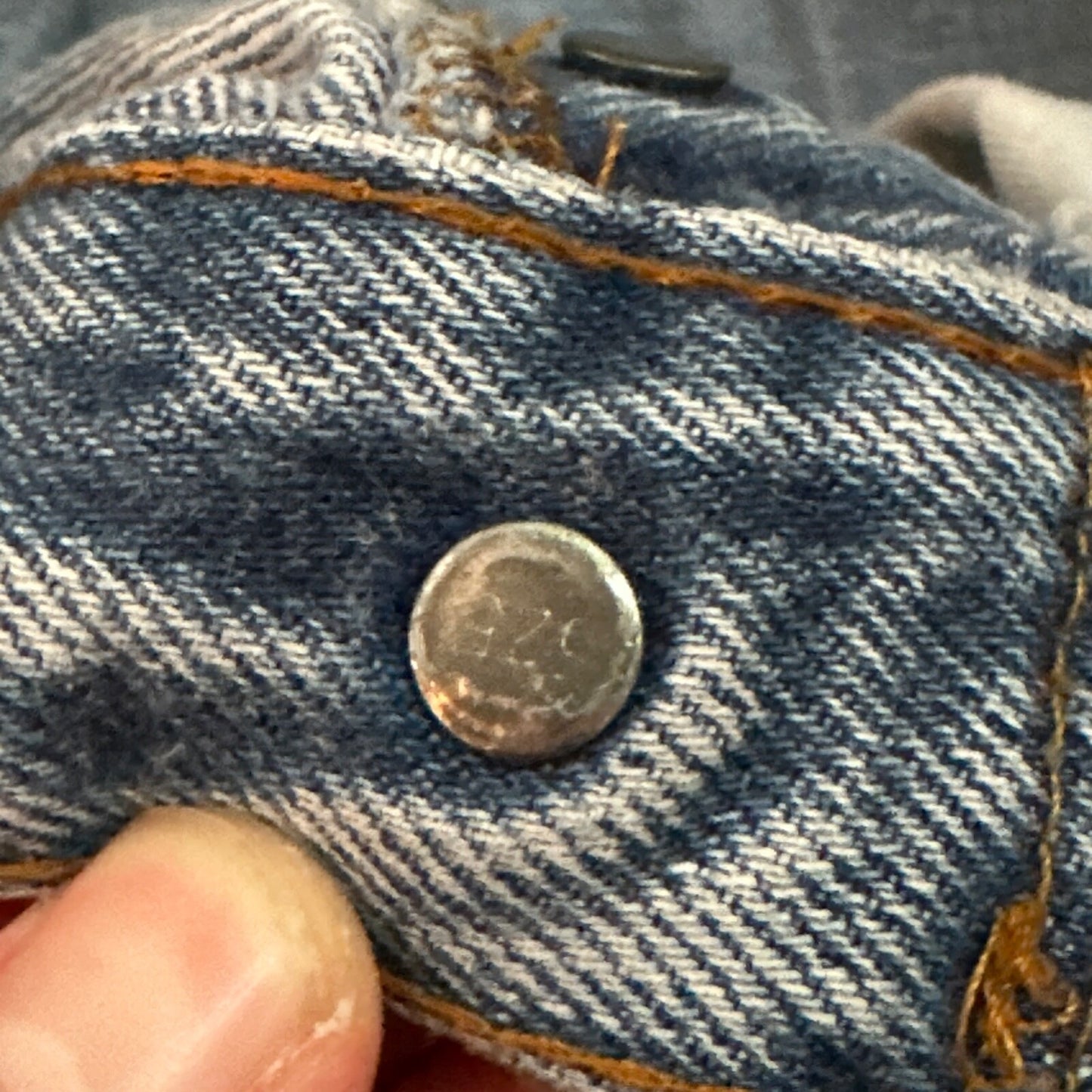 VTG 80s Levis 501 Button Fly 35x32 USA Tag Jeans Straight Wash Blue XX Act 31x31