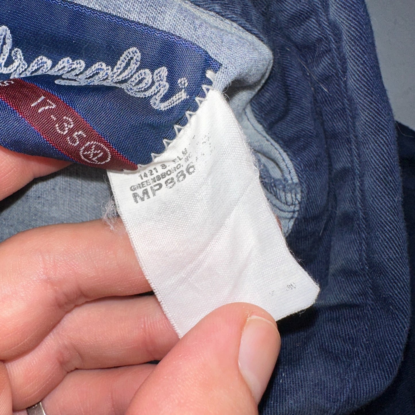 Wrangler Shirt VTG Mens 17 35 Red Blue Checked Long Tails Long Sleeve Aztec