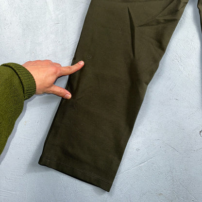 Lululemon On The Move Pant Lightweight in Green Olive Sage Womens Size 10
