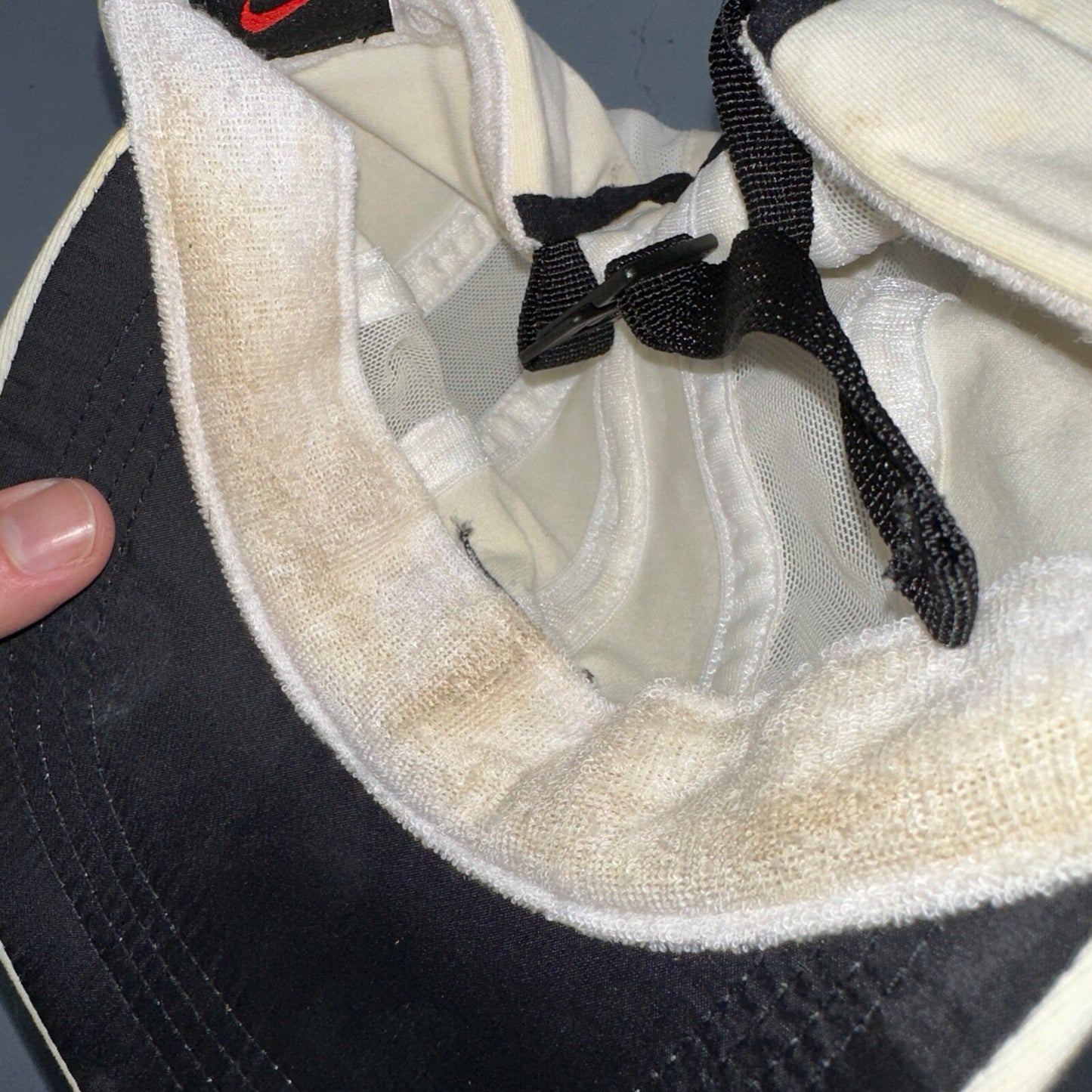 Nike Vintage Hat Cap Strap Back Swoosh Mesh Panel Tailwind Mens 90s Air Max