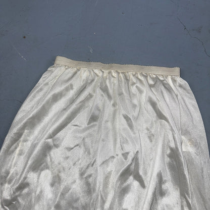 Velrose Women Slip Skirt Lace Hem Elastic Waist White Small VTG Lingerie