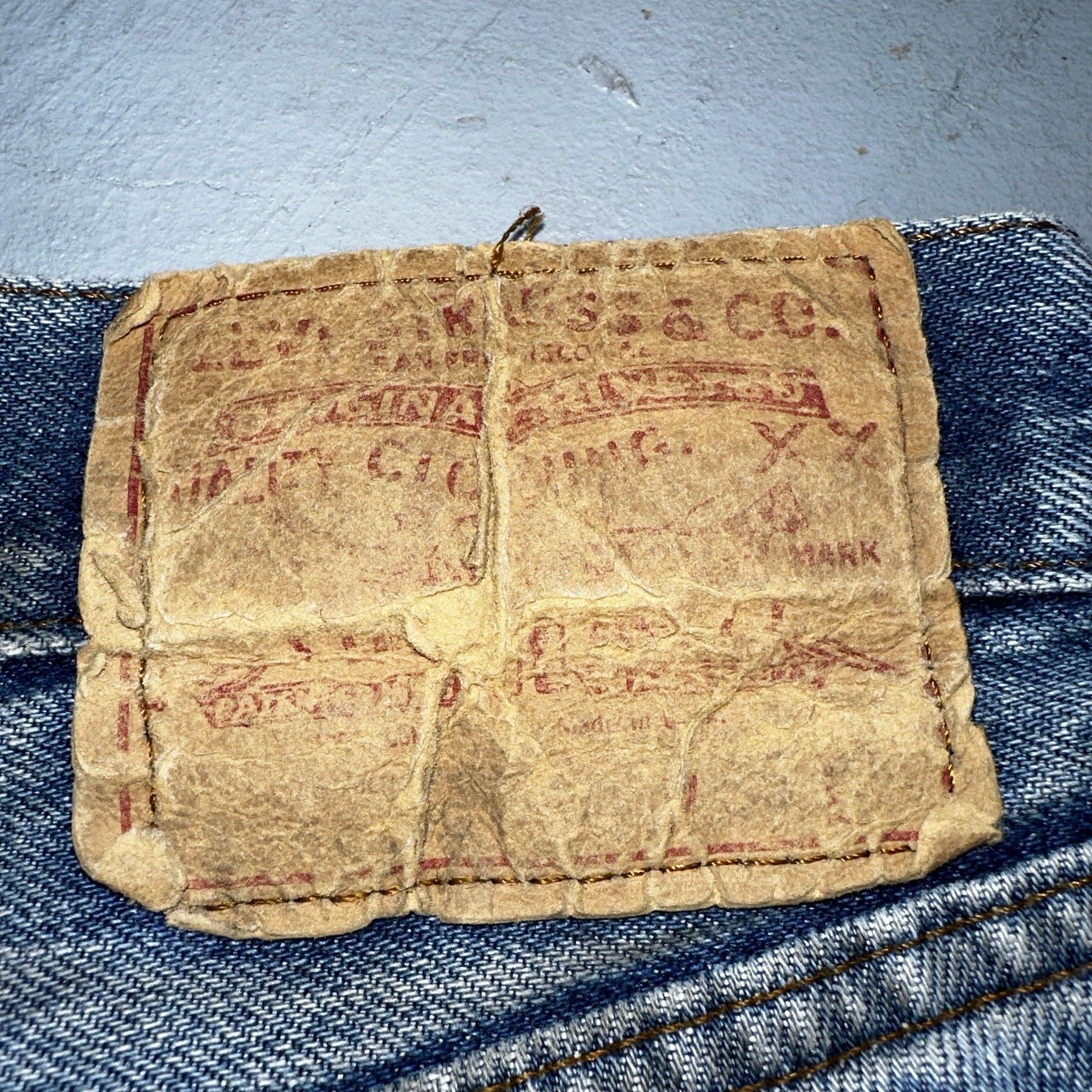 Levis 501 Vintage 80s Redline Selvedge USA XX Jeans Med Wash 35x38 Act 32x33