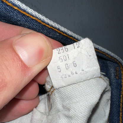 Levis 501 Vintage 80s Redline Selvedge USA XX Jeans Med Wash 28x36 Act 27x32