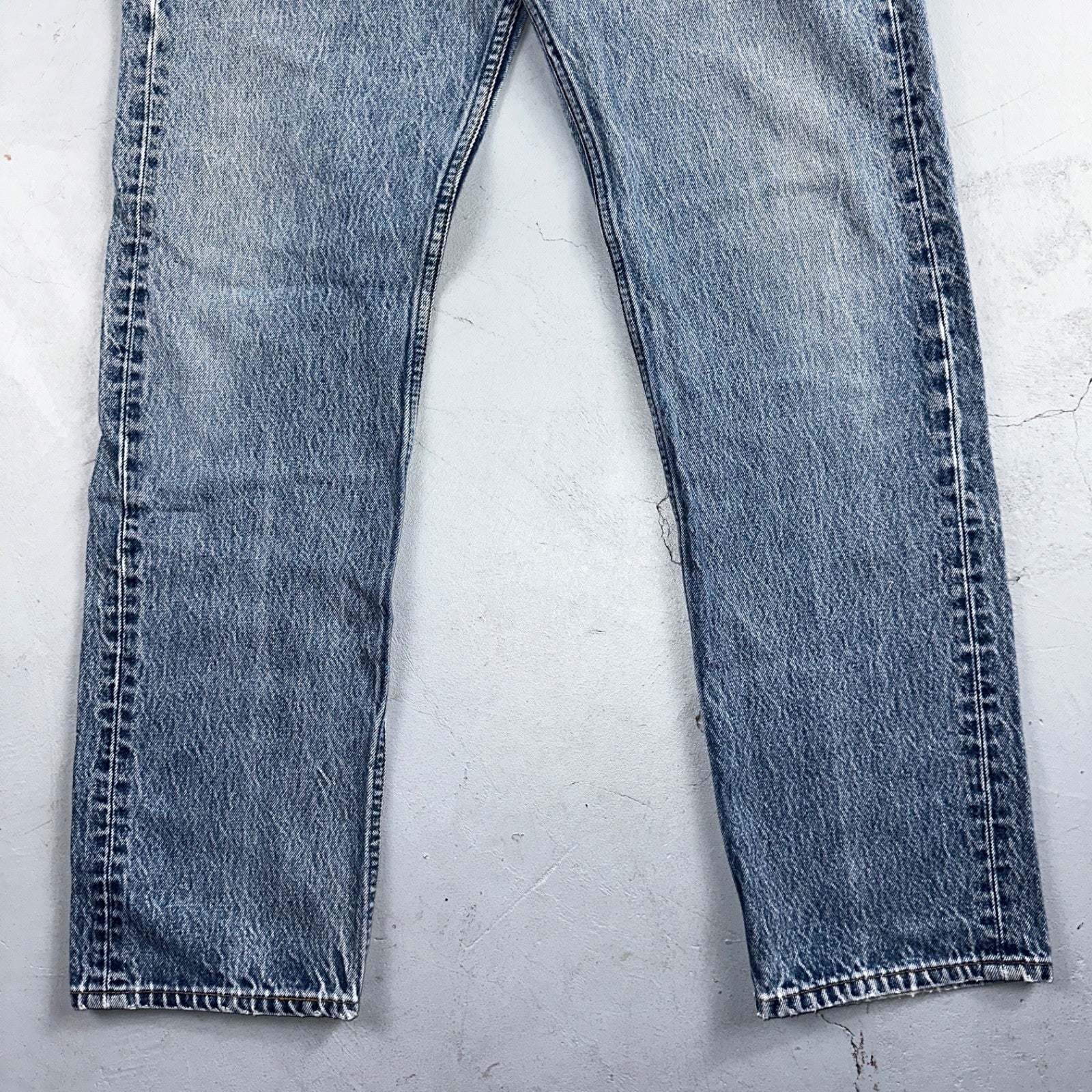 Levis 501 Vintage 90s USA XX Straight Leg Jeans Blue Light Wash 35x34 Act 33x31