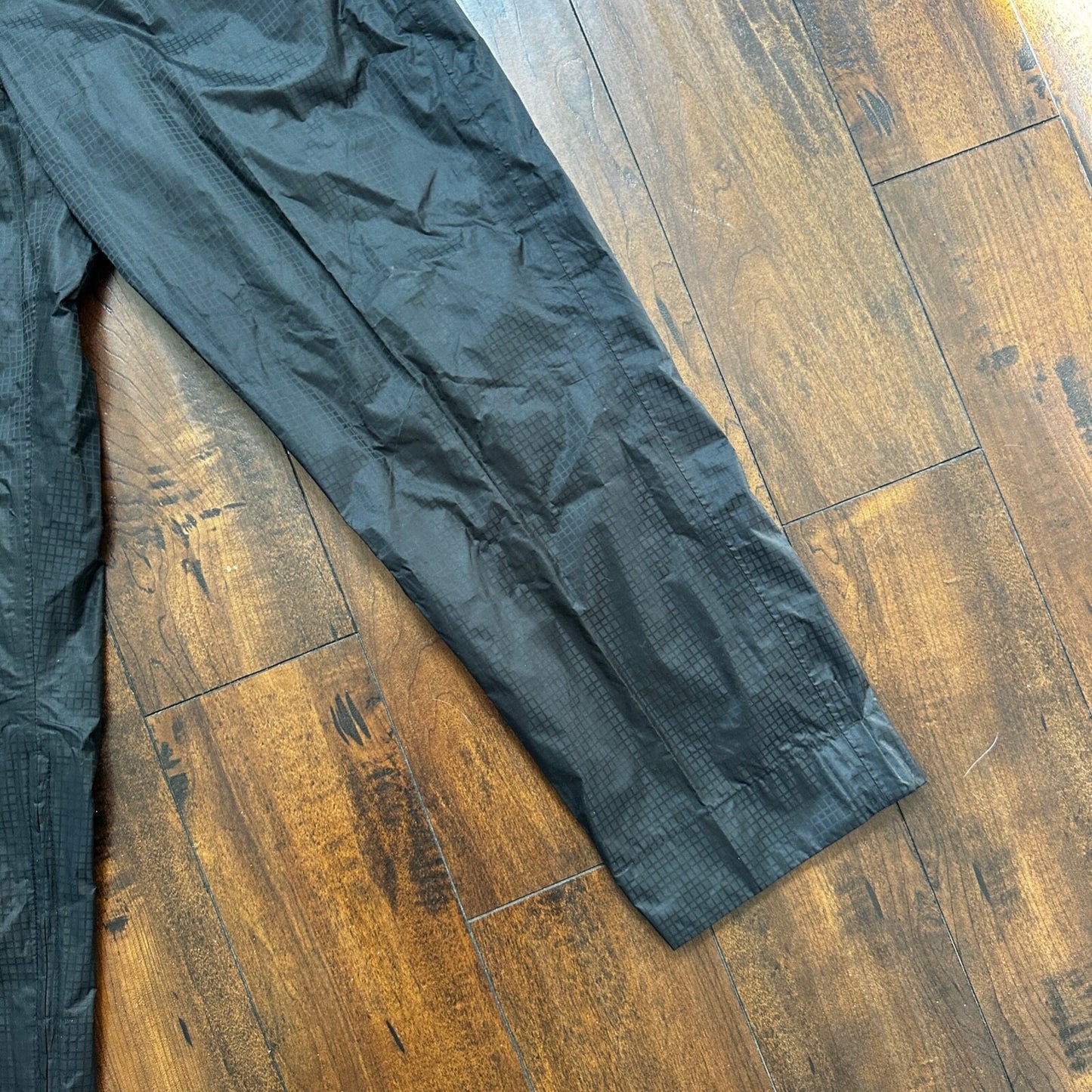 Sun Mountain Pants Womens Size Small Black Nylon Golf Vintage Waterproof