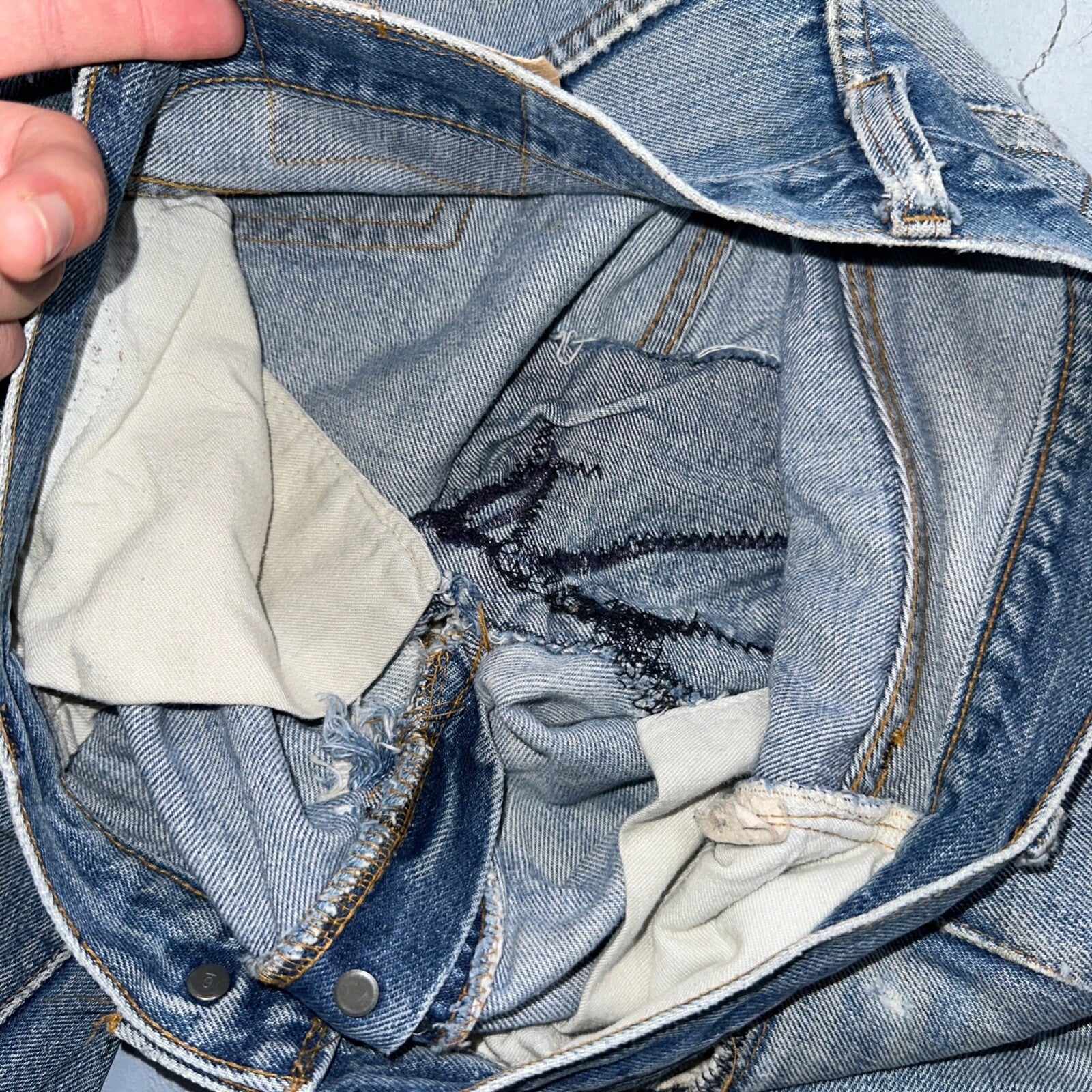 Levis 501 Vintage 80s Redline Selvedge USA XX Jeans Light Wash 34x36 Act 31x33