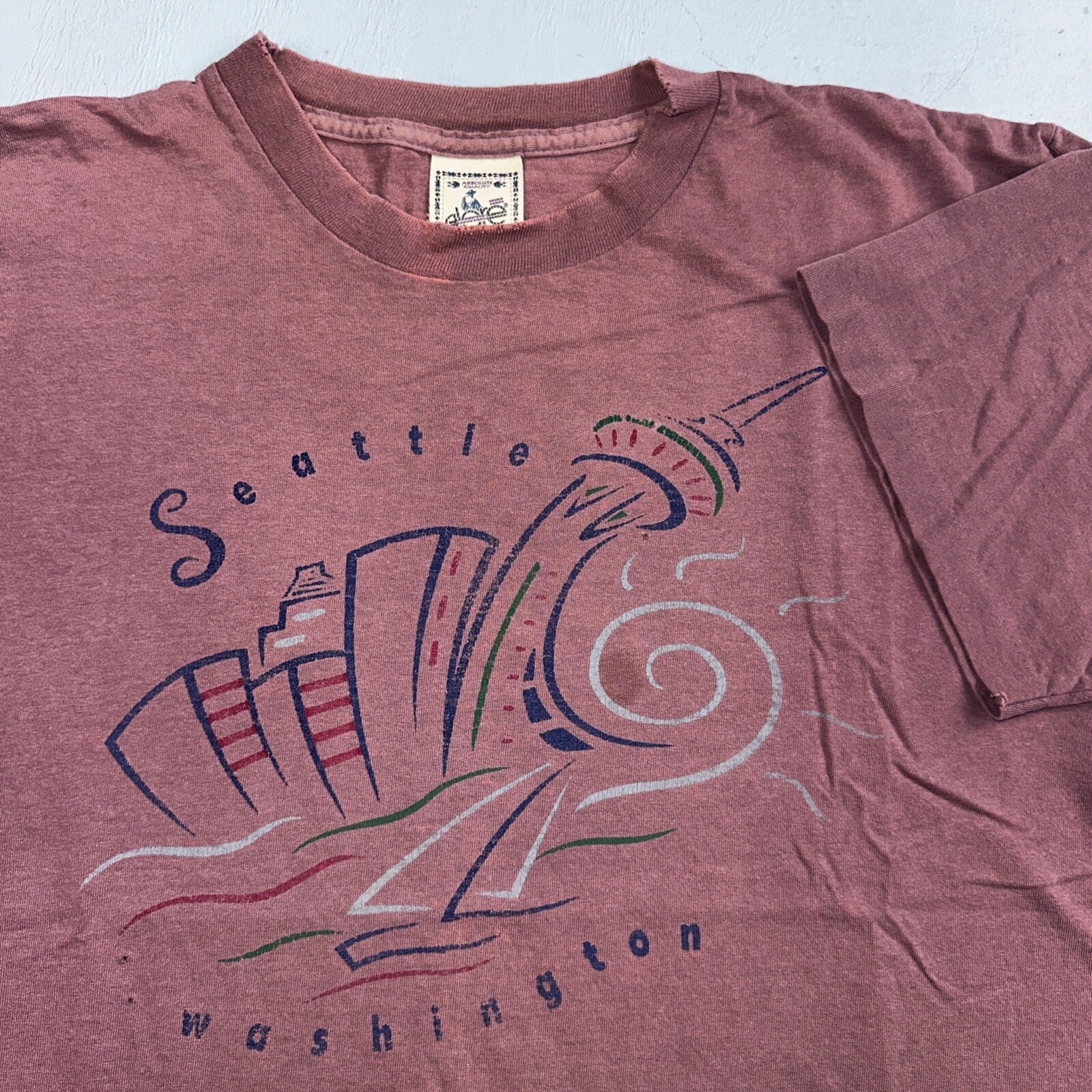 Seattle Washington Purple Maroon VTG T Shirt Single Stitch L Space Needle