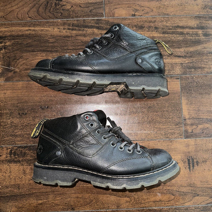 Dr. Martens Size 7 Black Reeder Low Top Work Shoes Air Wair AW004 Leather Tie