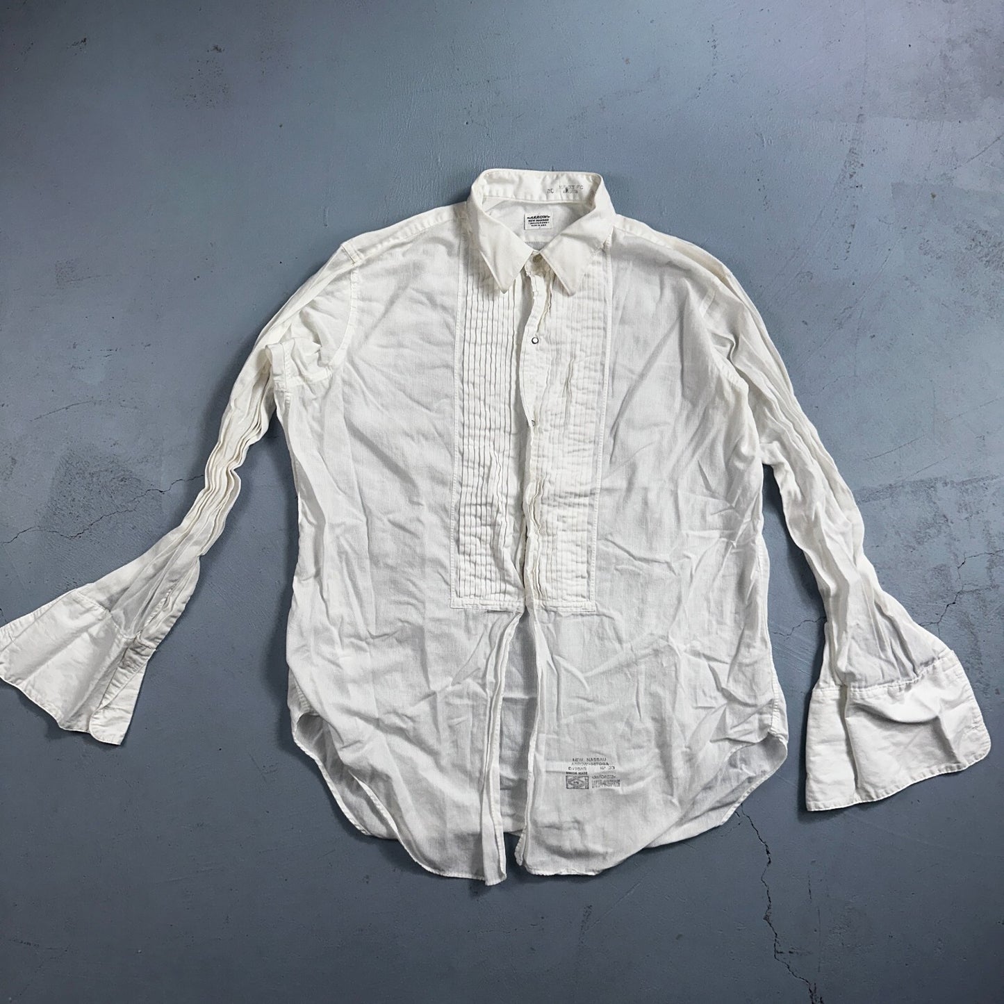 Arrow VTG 50s New Nassau Ruffle Front Dress Shirt Long Sleeve White 16-33