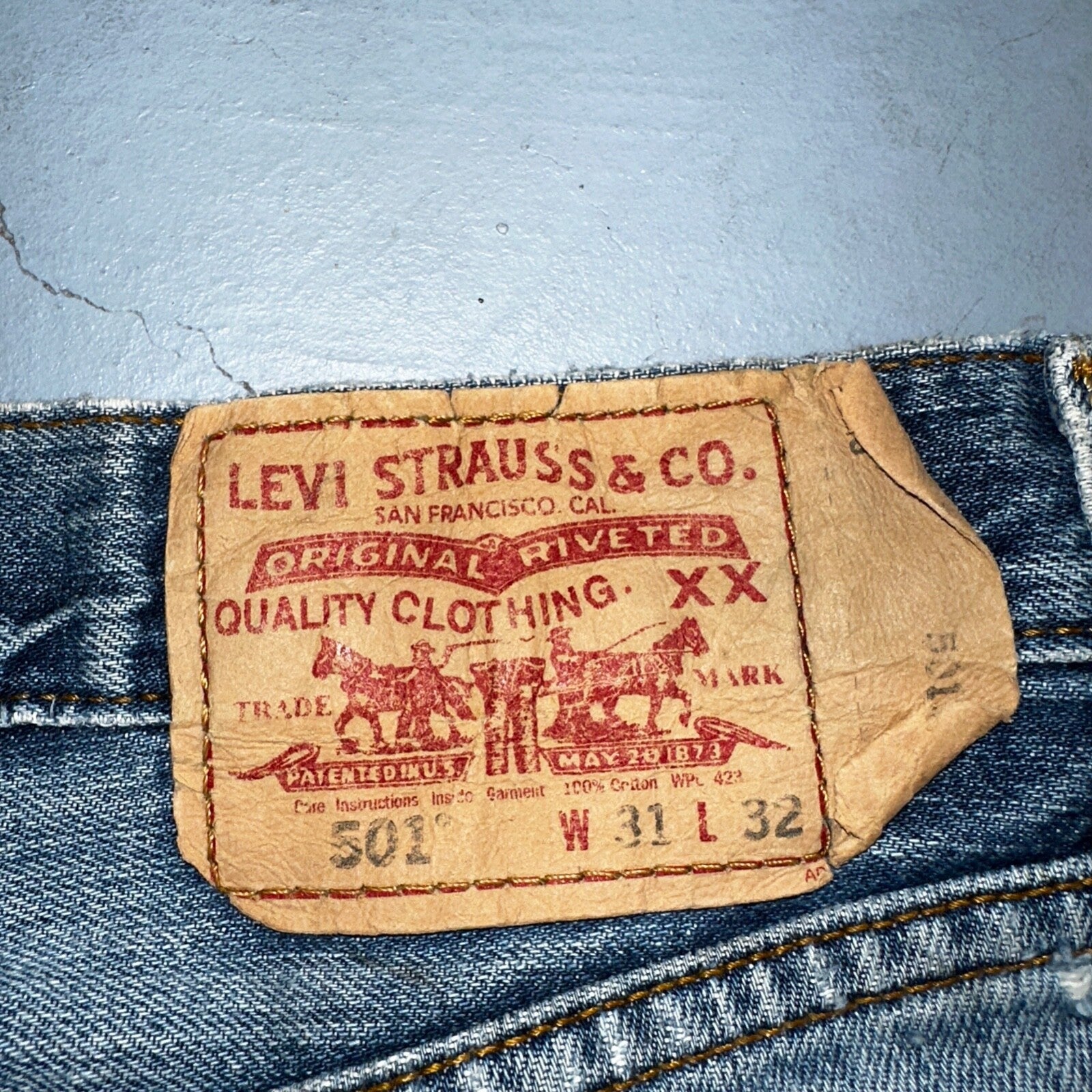 Levis 501 Vintage Y2K Mexico Straight Leg Jeans 31x32 90s Med Wash Act 30x30
