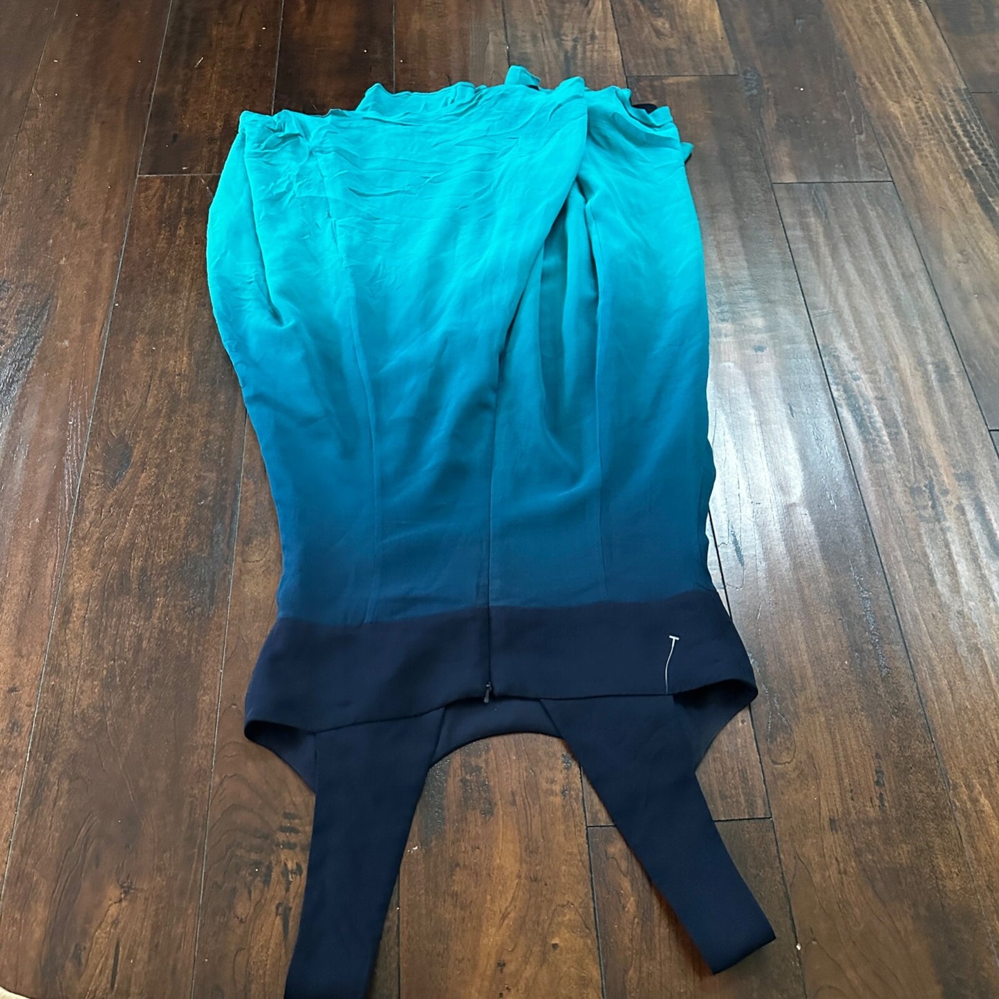 Dana Buchman Gradient Blue 100% Silk Sheath Dress Sleeveless Lined Women’s 4