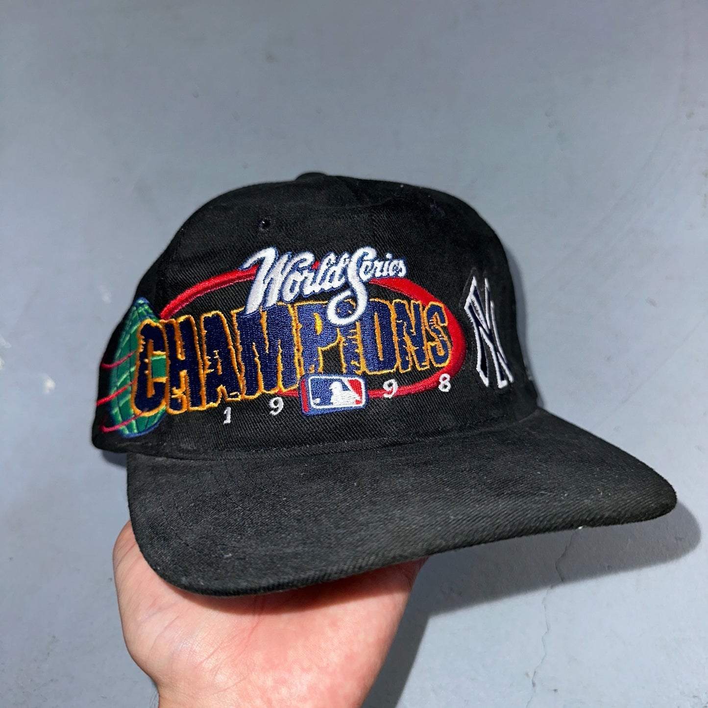 Vintage  New Era 1998 New York Yankees Hat Snapback MLB World Series Black Cap