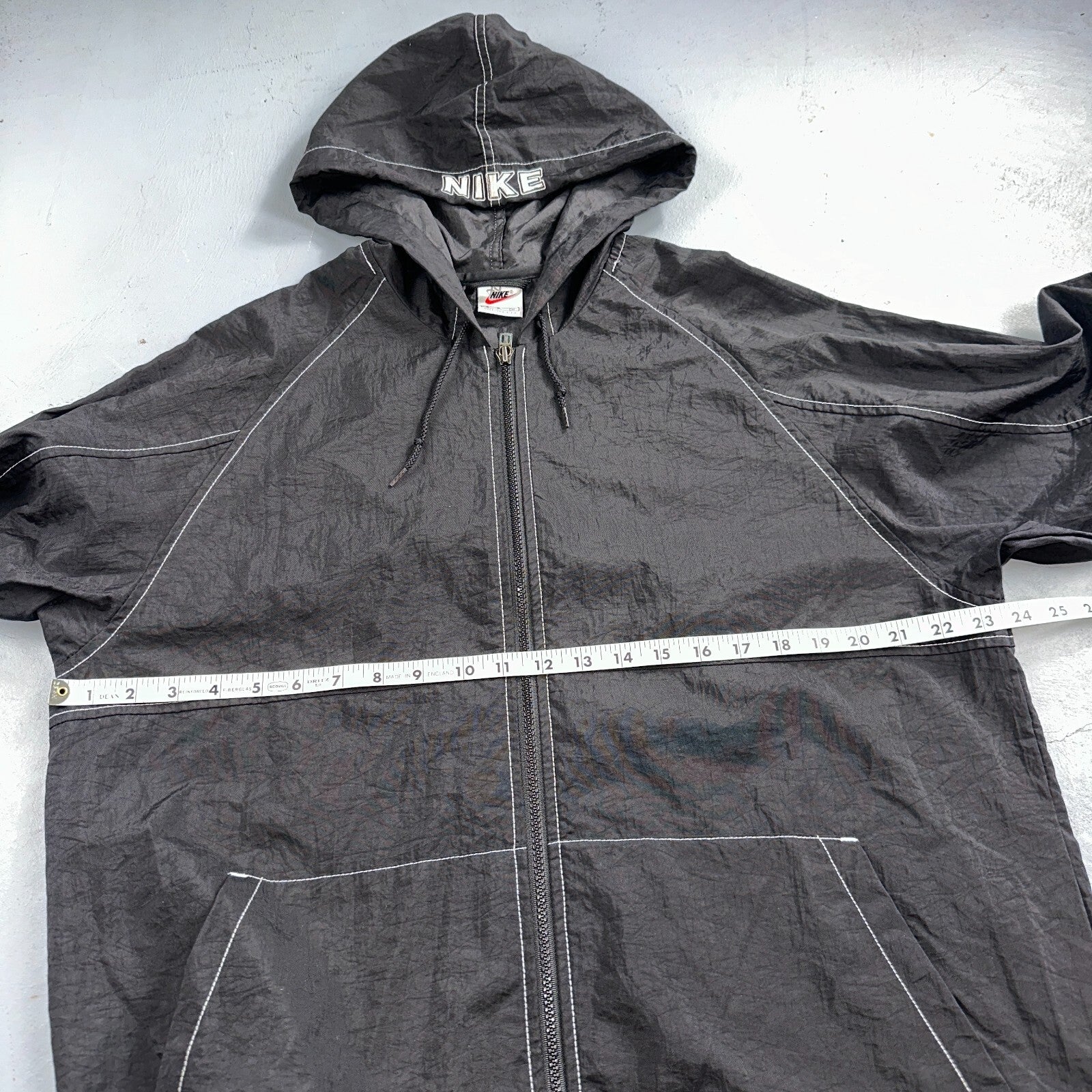 Nike 90s Vintage Track Jacket Mens Small Basketball Jordan Big Spell Out Nylon