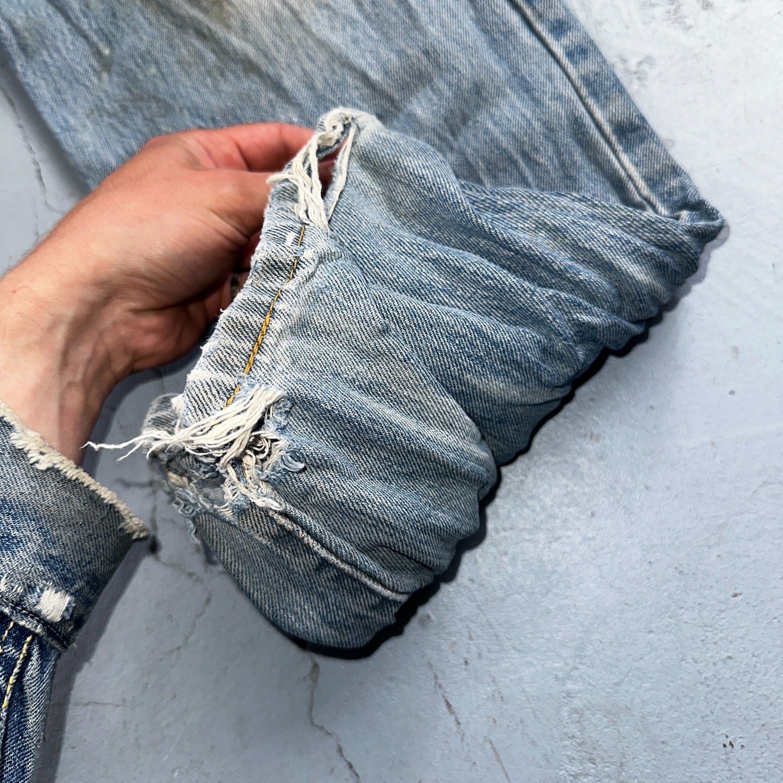 Levis 501 Vintage Y2K XX Straight Leg Jeans Blue Light Wash 35x34 Act 34x34