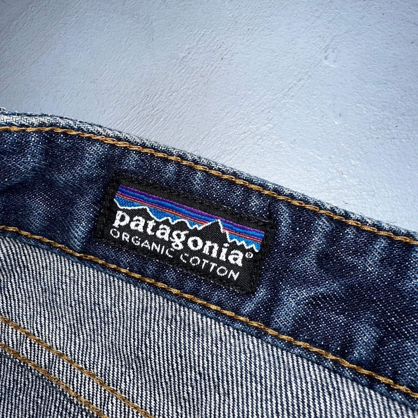 Patagonia Regular Straight 35x33 Organic Cotton Dark Denim Blue Jeans Zipper Fly