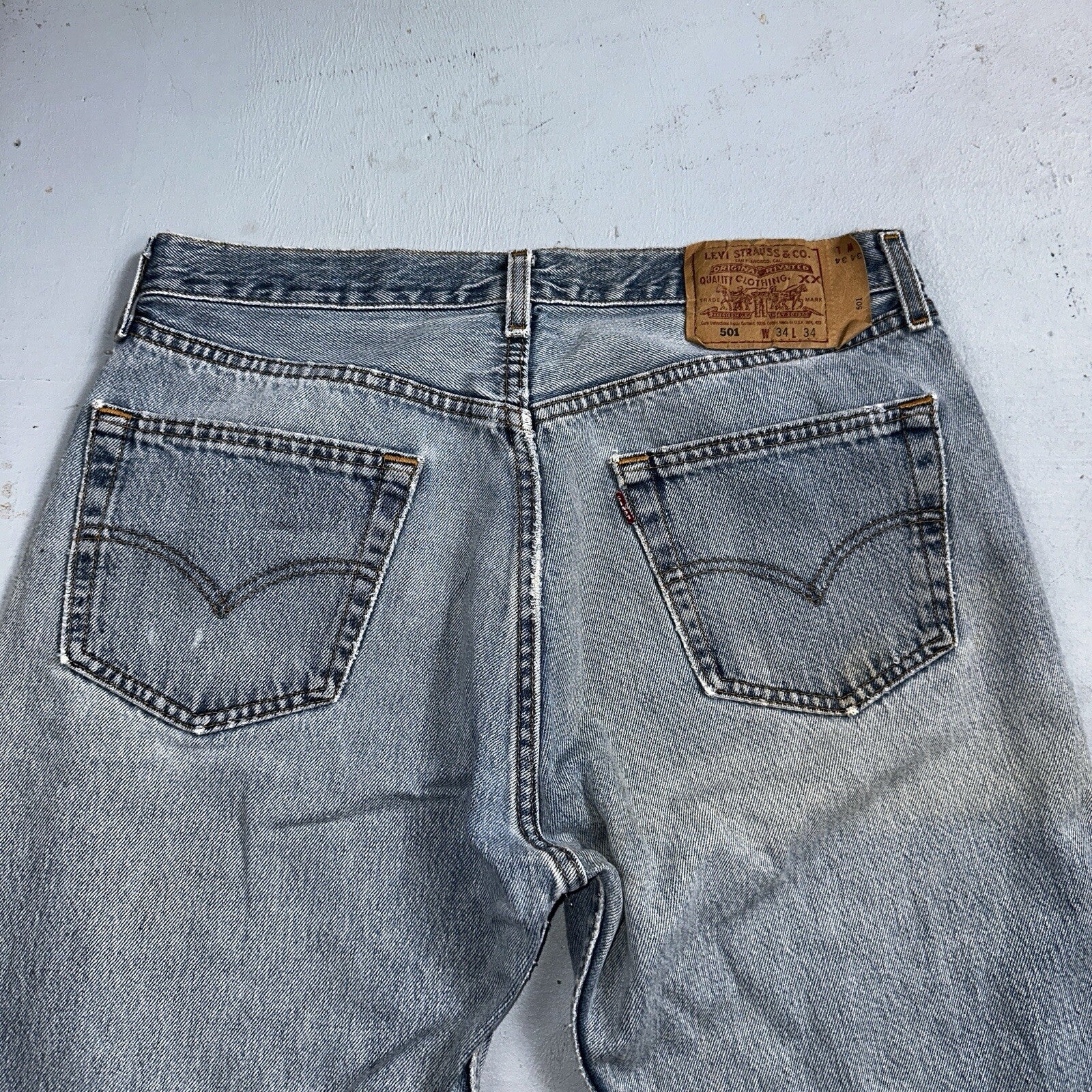 Levis 501 Vintage 90s USA XX Straight Leg Jeans 34x34 Light Wash Act 31x32