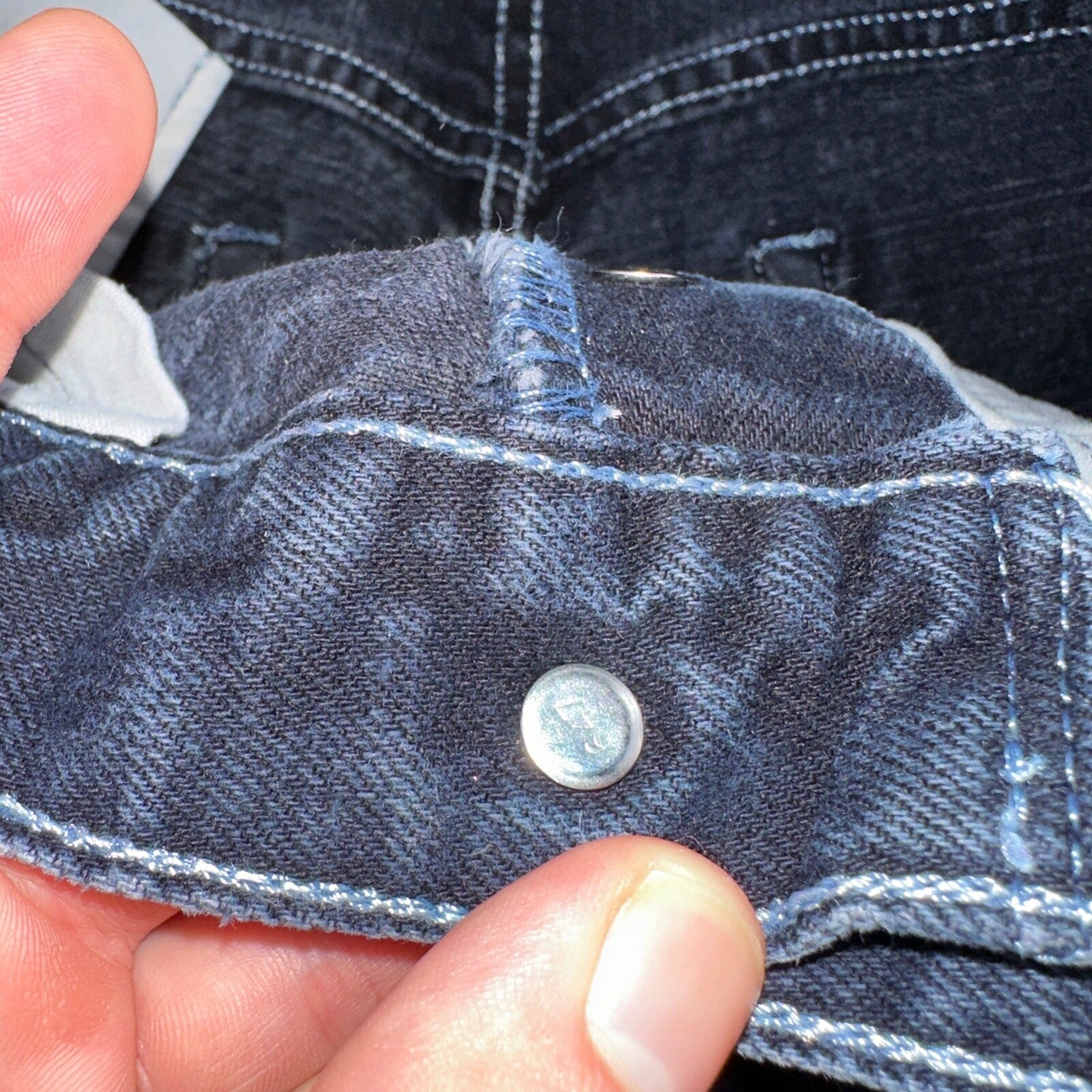 Levis 501 Vintage 90s Mexico Straight Leg Jeans 30x32 Y2K Dark Wash Act 28x32