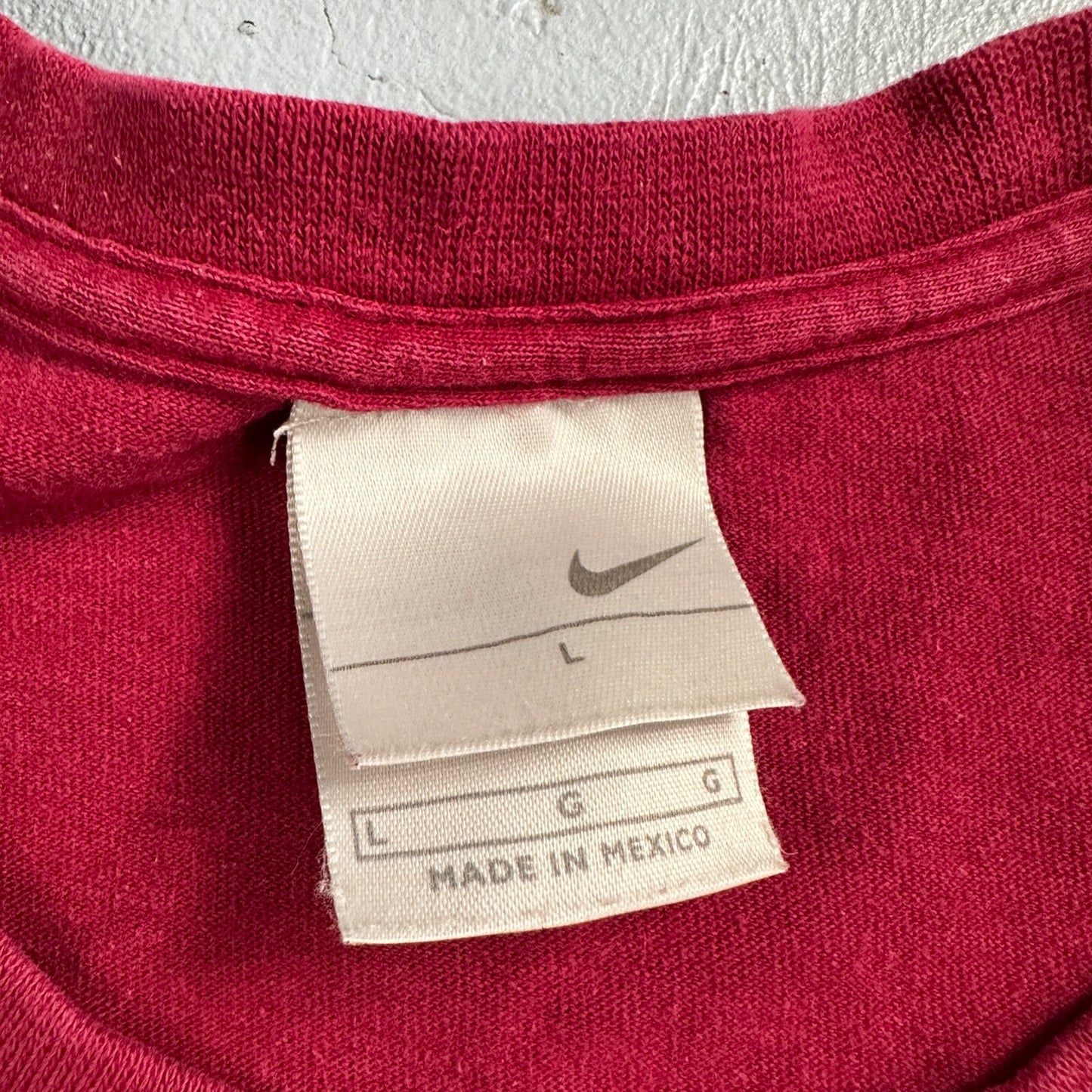 Nike Silver Tag Y2K VTG T Shirt Maroon Red Large Basic Essential Center Swoosh