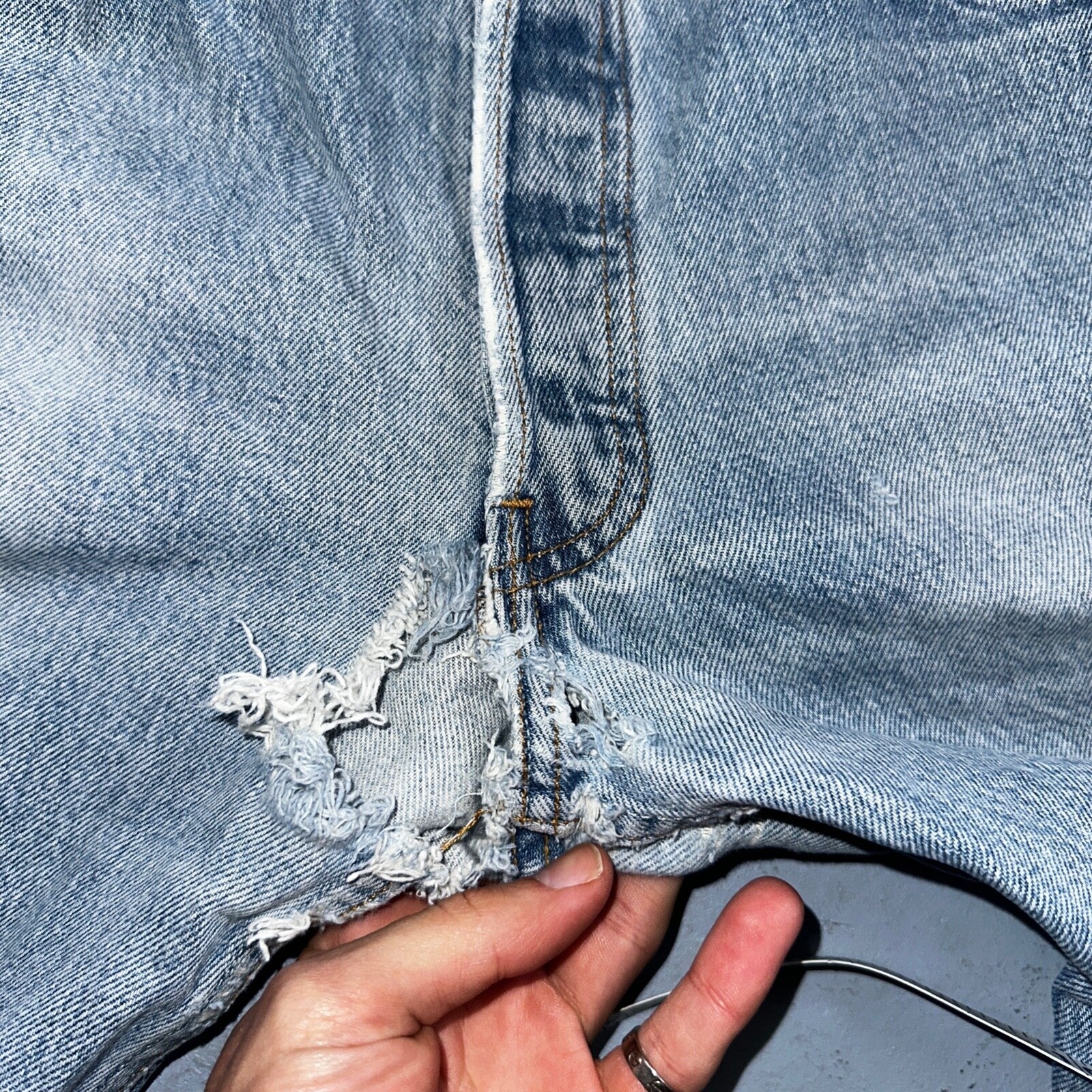 Levis 501 Vintage 90s USA XX Straight Leg Jeans 34x36 Light Wash Act 30x31