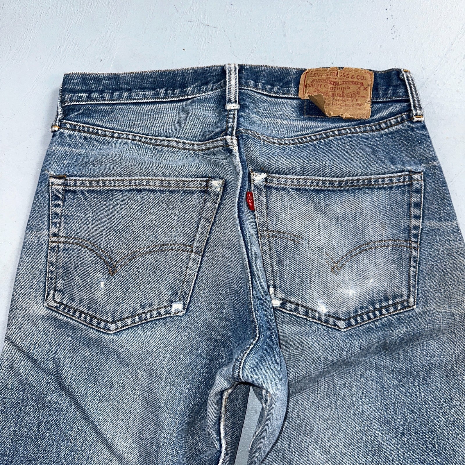 Levis 501 Vintage 80s Redline Selvedge USA XX Jeans Light Wash 32x36 Act 30x31