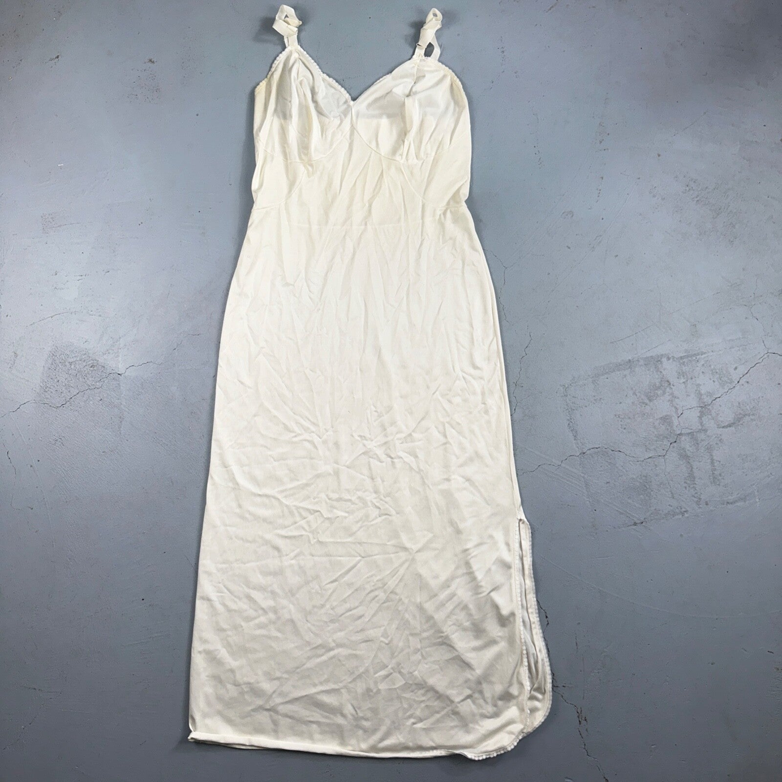 VTG Komar 1970s Lingerie Slip Dress Sleepwear Full Sweep Nightgown Lace 70s