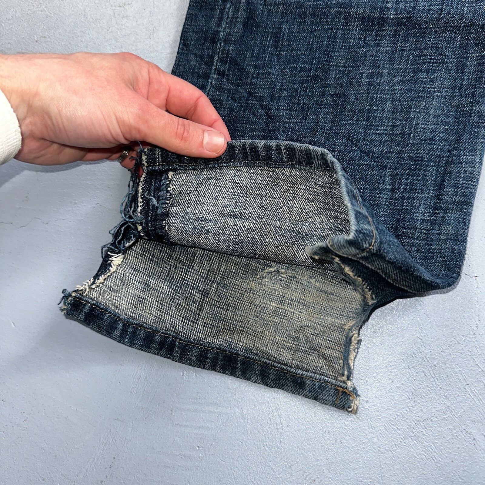 Levis 501 Vintage Y2K XX Straight Leg Jeans Blue Med Wash 33x34 Act 34x32