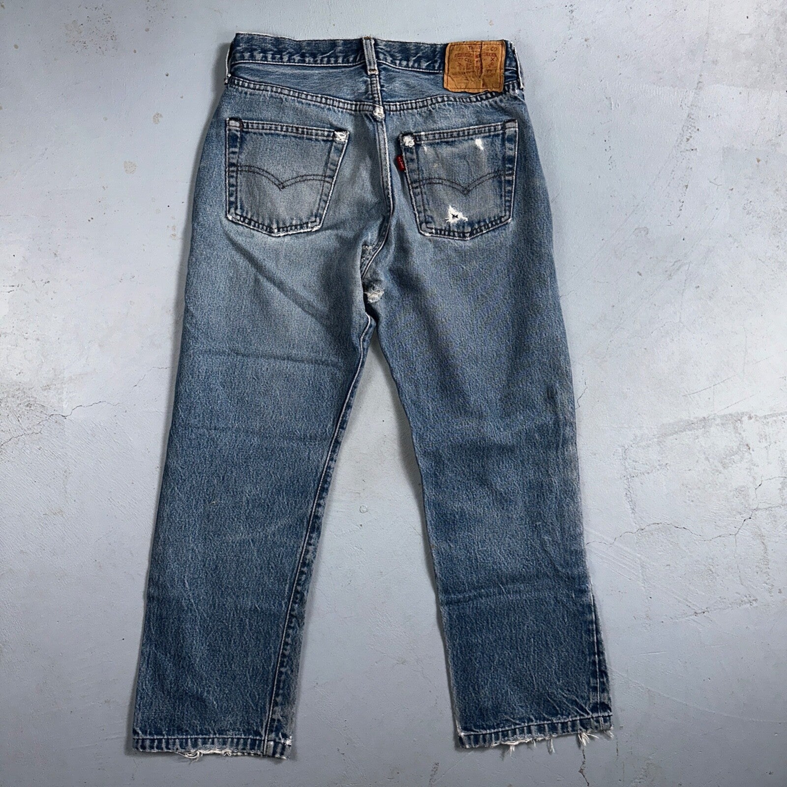 Levis 501 Vintage 80s Redline Selvedge USA XX Jeans Light Wash 32x33 Act 28x28