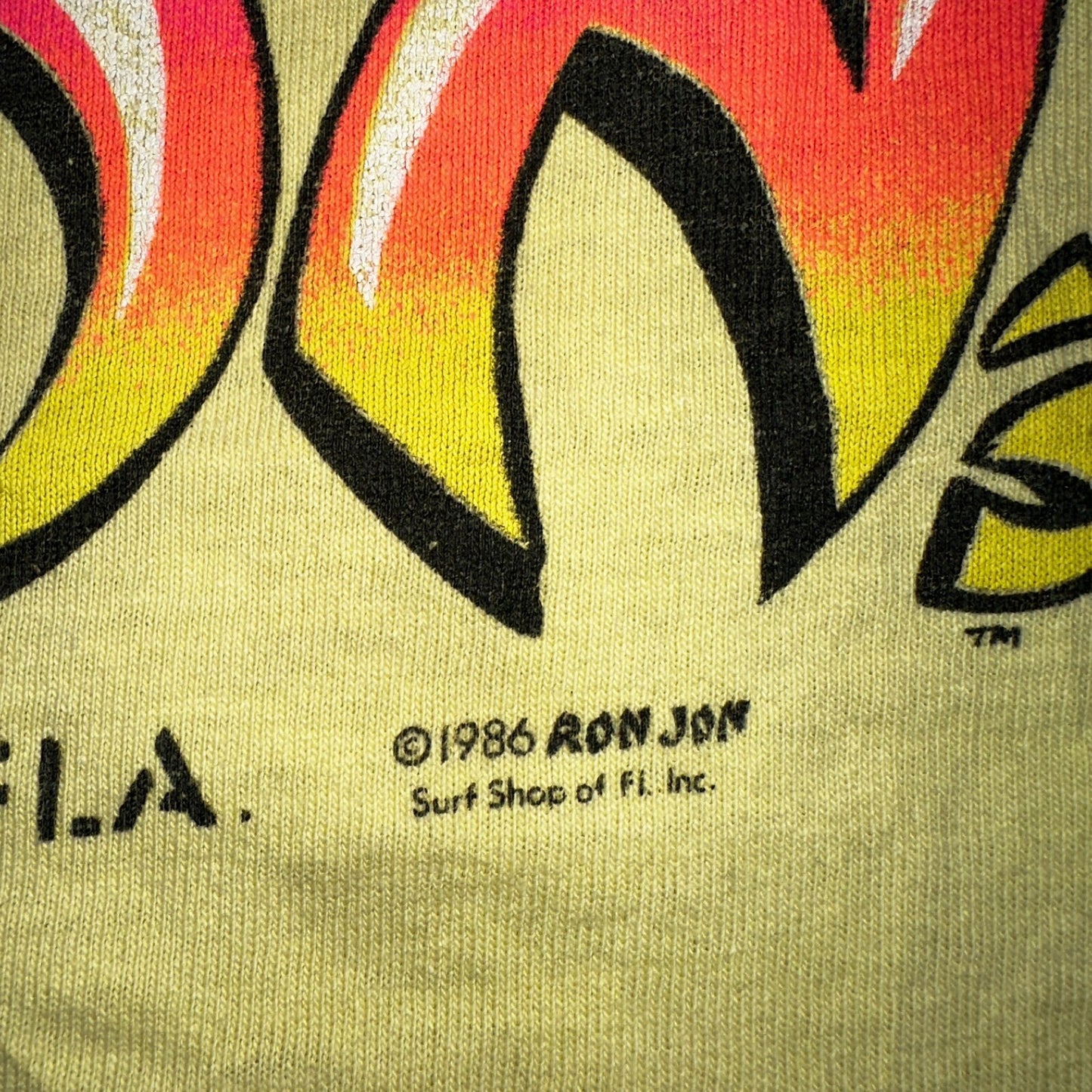 VTG 90s Ron Jons Surf Shop Tank Shirt Yellow Shark Ski Doo Cartoon USA Hot Girl