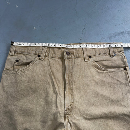 Levis 550 Vintage 90s USA Orange Tab Relaxed Tapered Leg Beige Tan Jeans 38x30