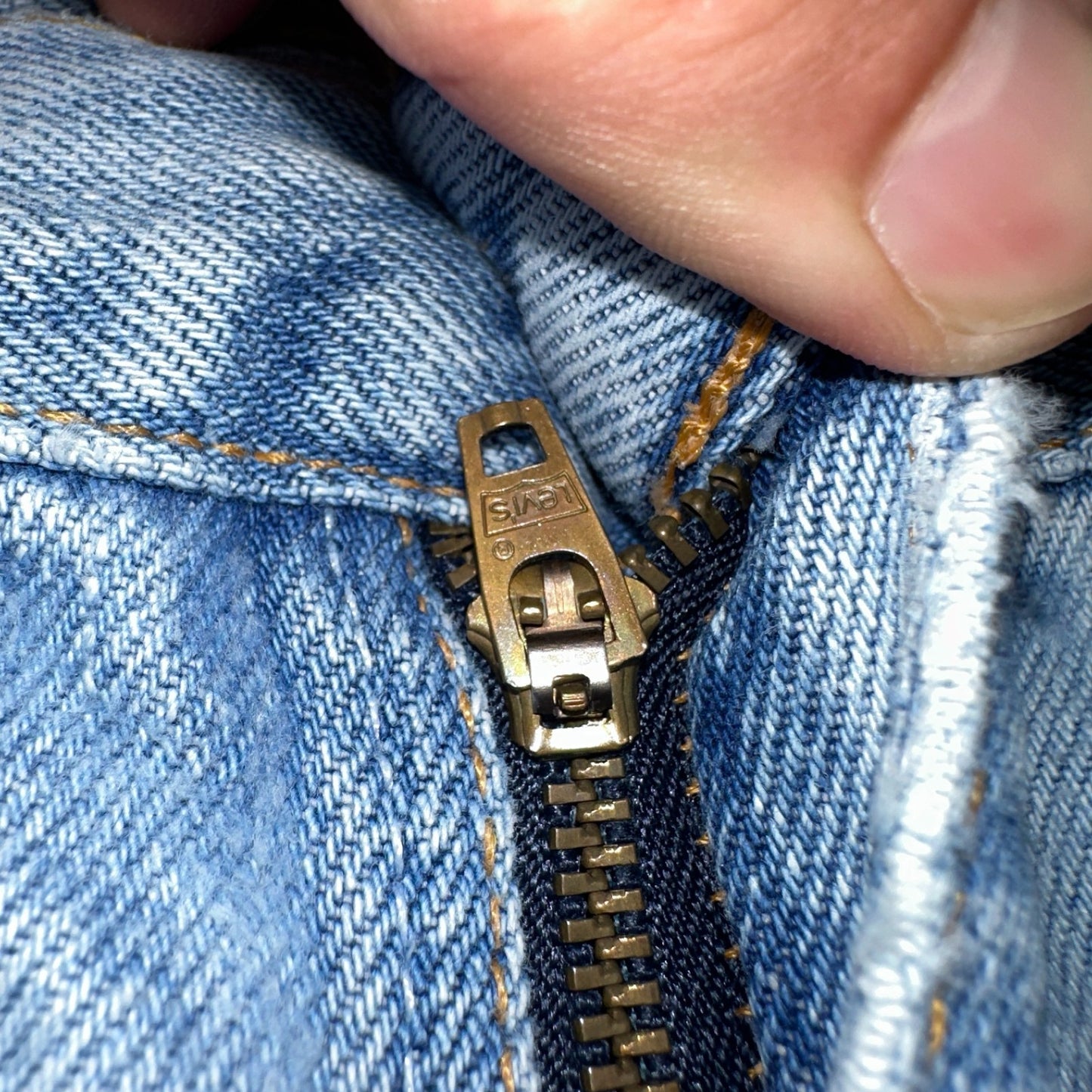 Levis 570 Jeans Mens 40x32 Blue Baggy Wide Loose Denim Pants Tapered 39x30