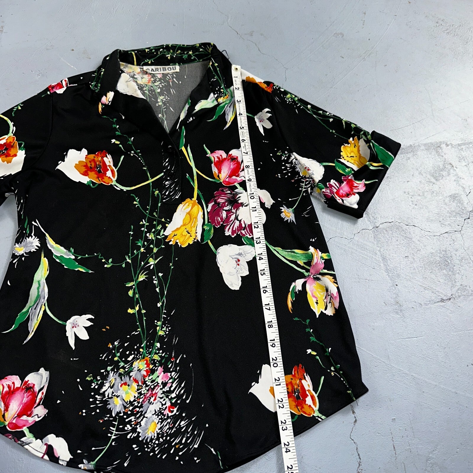 Caribou Made In USA Floral Print Shirt Button Down V Neck Women’s Vintage 1970s