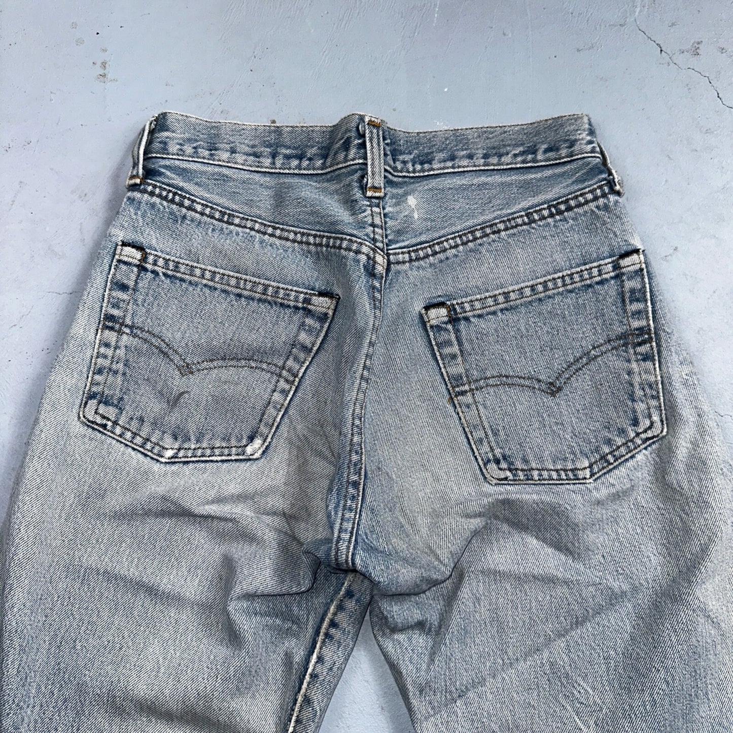 Levis 501 Vintage 80s Redline Selvedge USA XX Jeans Light Wash 28x36 Act 26x31