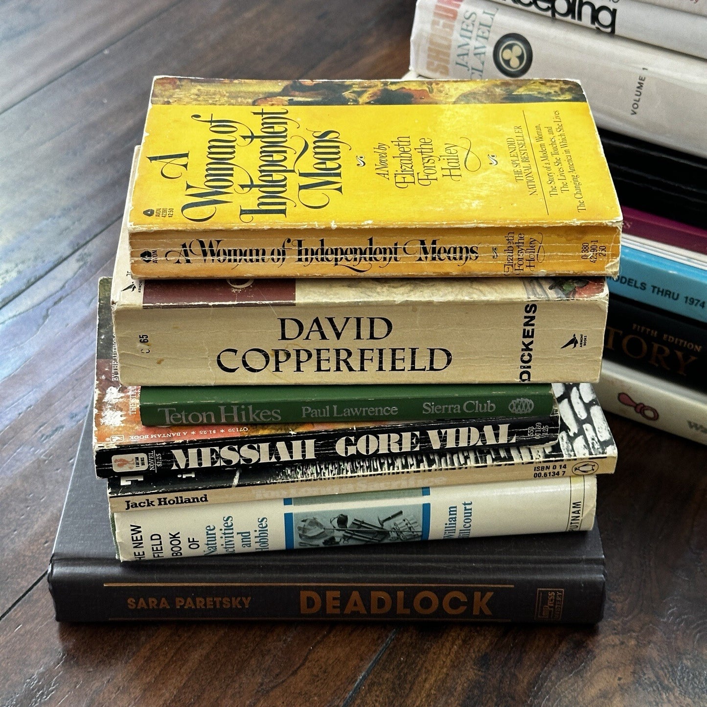 Lot 36 Cool Old Vintage Antique Rare Hardcover Random Books Green Coffee Table