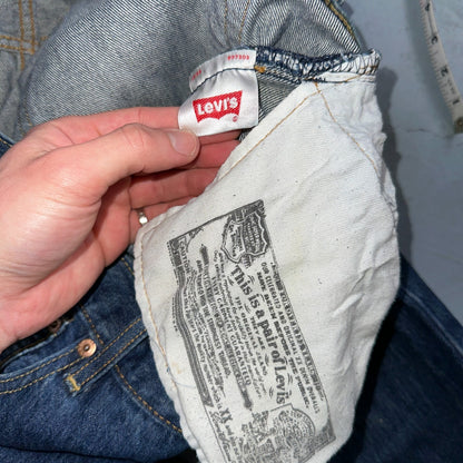 Levis 501 Vintage Y2K Egypt Straight Leg Jeans 36x32 Med Wash Act 36x30