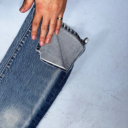 Levis 501 Vintage 80s Redline Selvedge USA XX Jeans Light Wash 28x36 Act 25x31