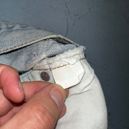 Levis 501 Vintage 80s Redline Selvedge USA XX Jeans Thrashed Light Act 31x29