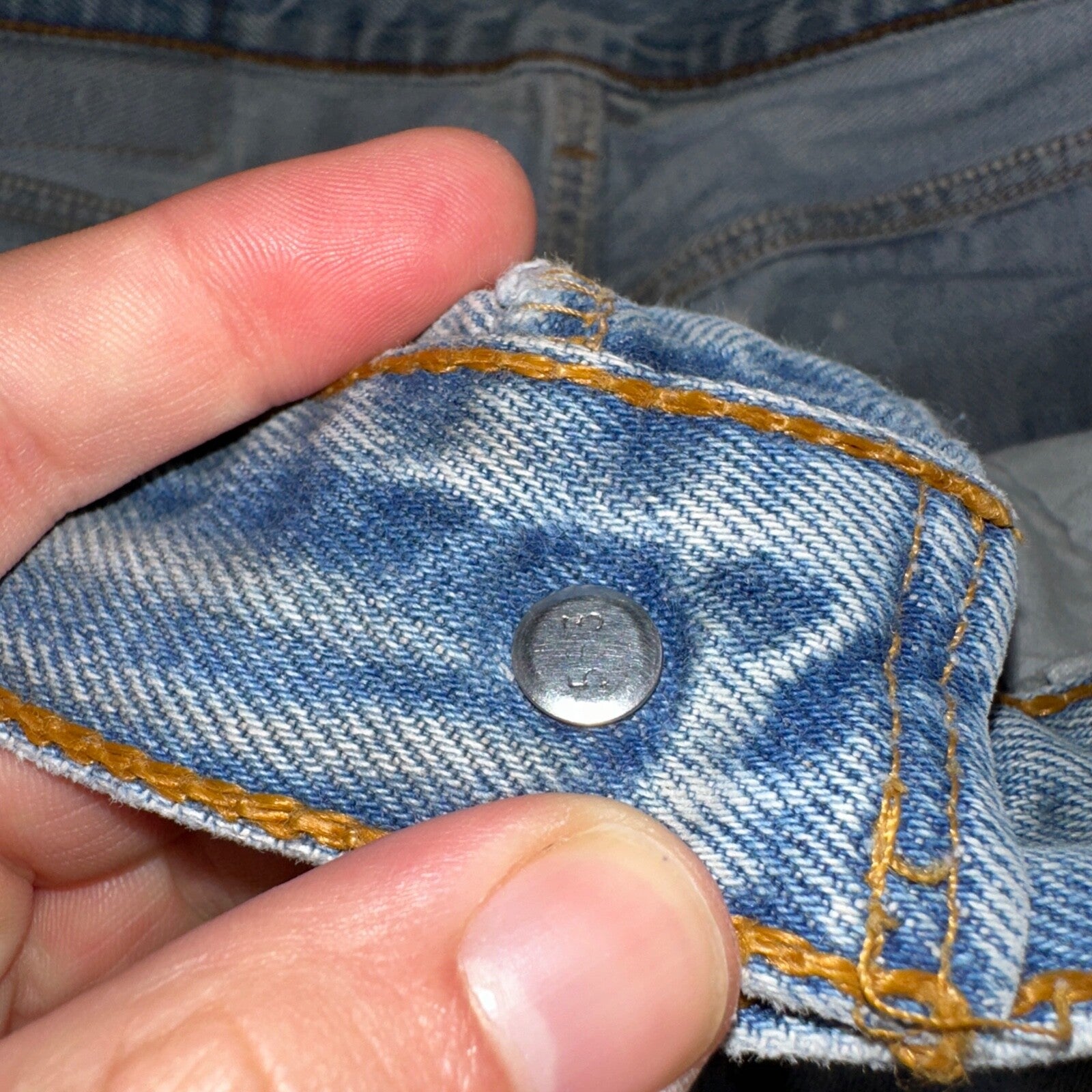 Levis 501 Vintage 90s USA XX Straight Leg Jeans Blue Thrashed 34x34 Act 33x32