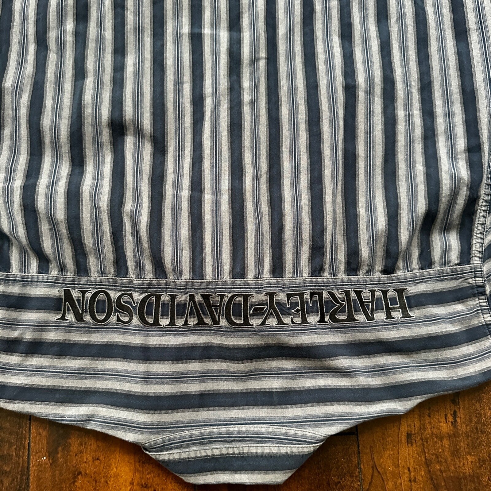 Harley Davidson Shirt Button Up XL Short Sleeve VTG Embroidery Striped Blue