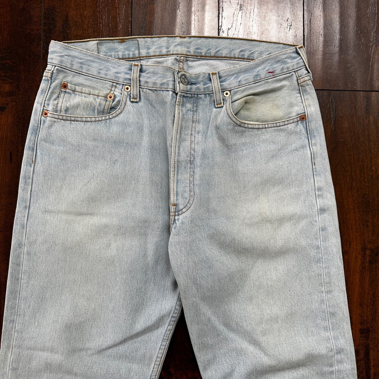 VTG 90s Levis 501 Button Fly 34x30 UK Tag Jeans Light Wash Blue XX Act 32x27