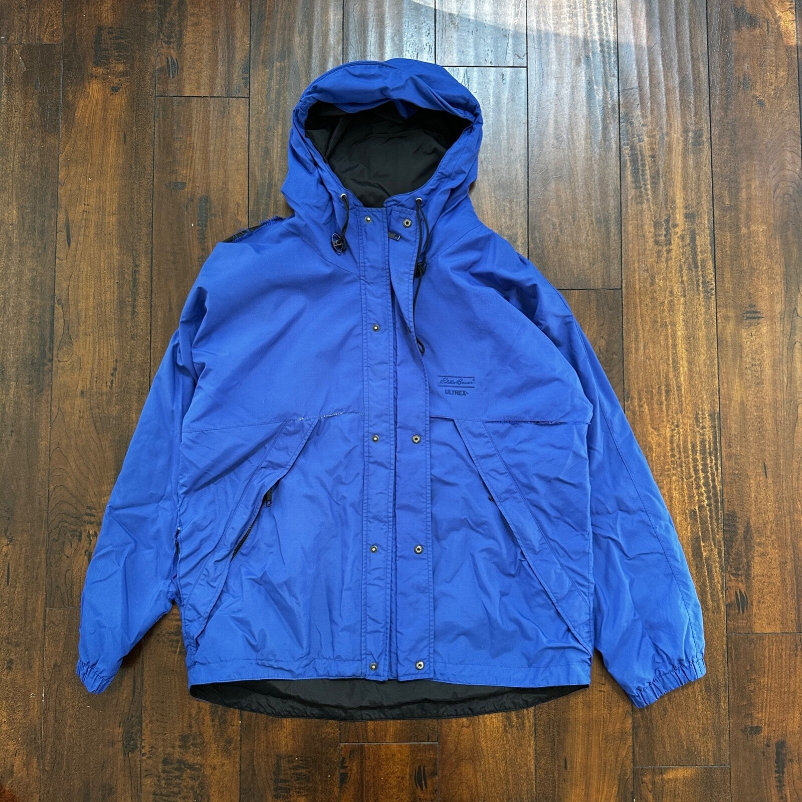 Eddie Bauer Windbreaker Jacket Mens M Blue Vintage Full Zip Ultrex Hooded RIPPED
