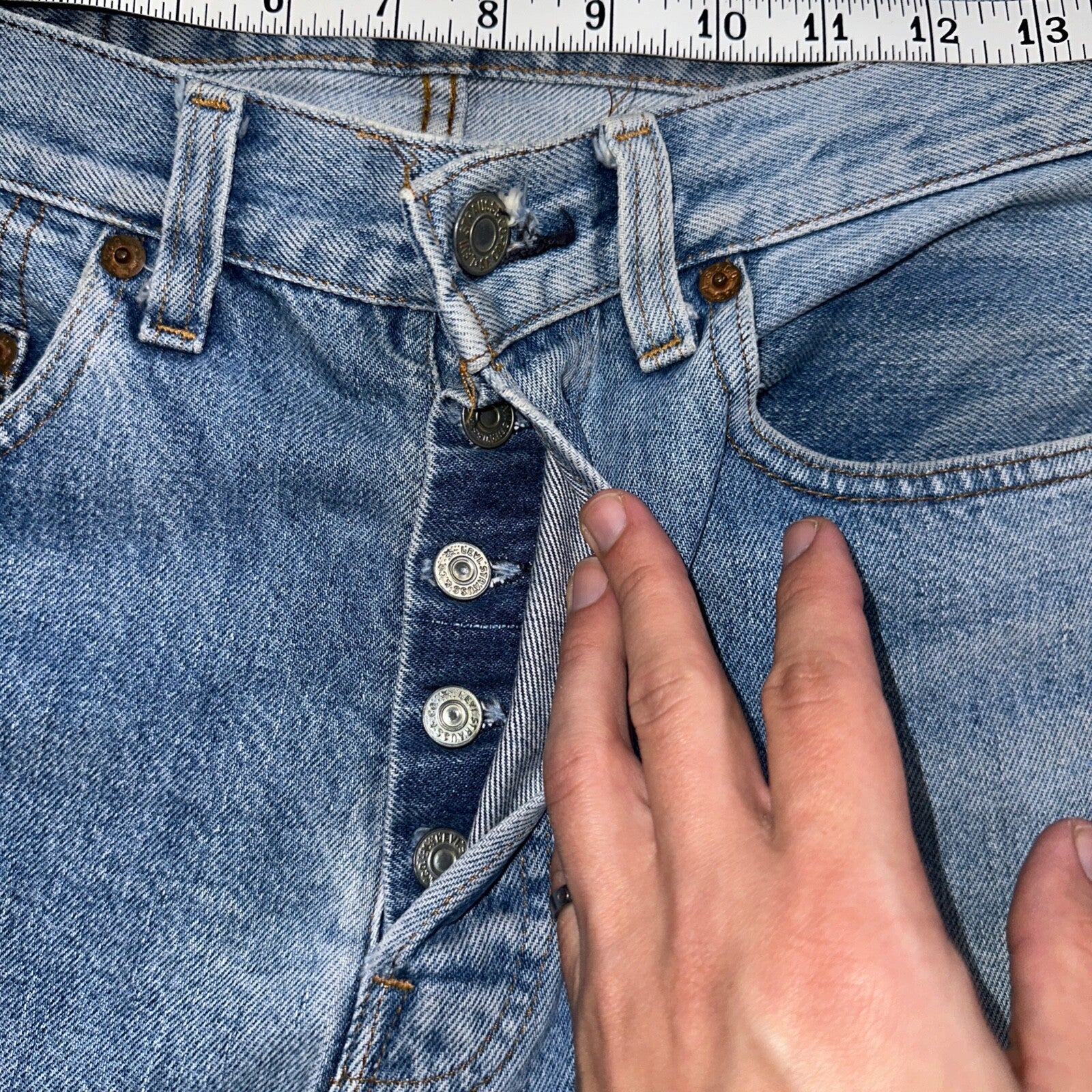 Levis 501 Vintage 80s Redline Selvedge USA XX Jeans Light Wash 30x36 Act 29x25