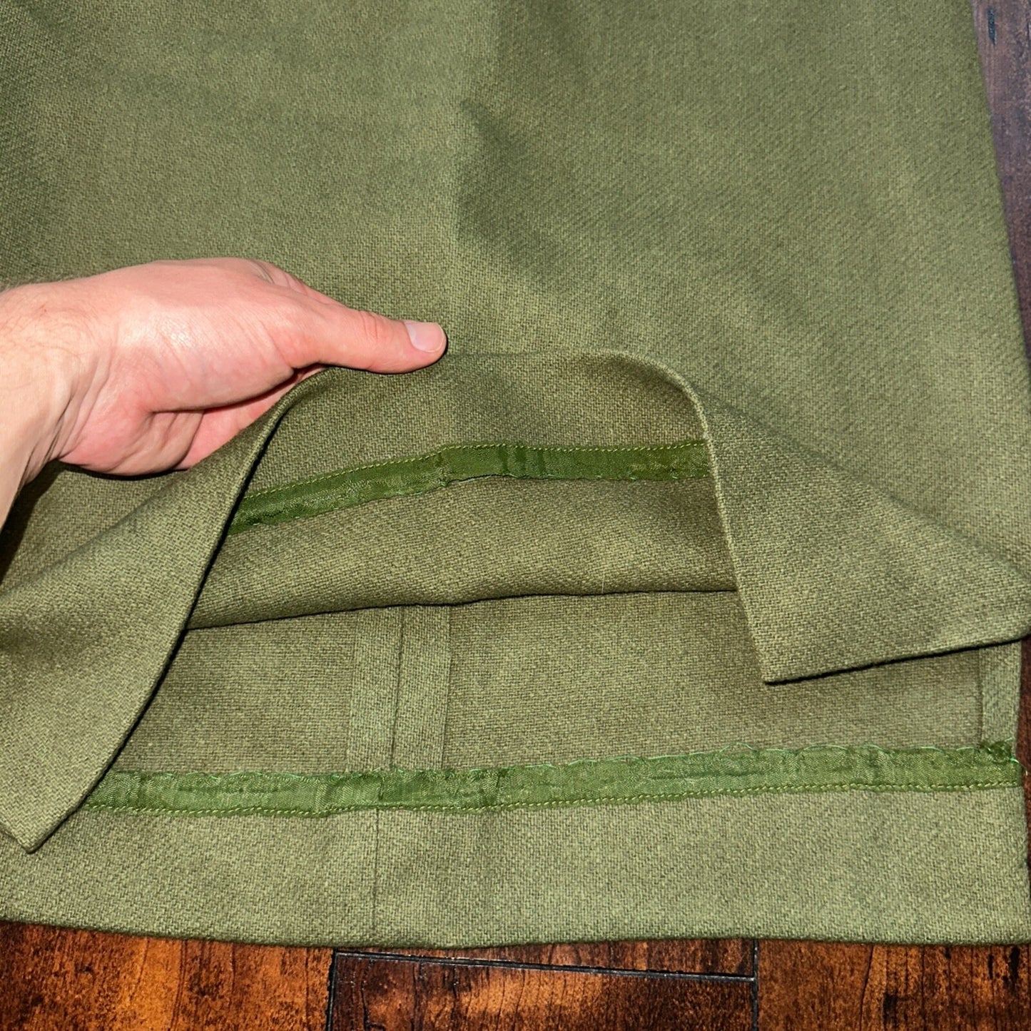 VTG USA Rockabilly Womens Dress Skirt 60s 70s Bottom Plaid Cute Green Wool